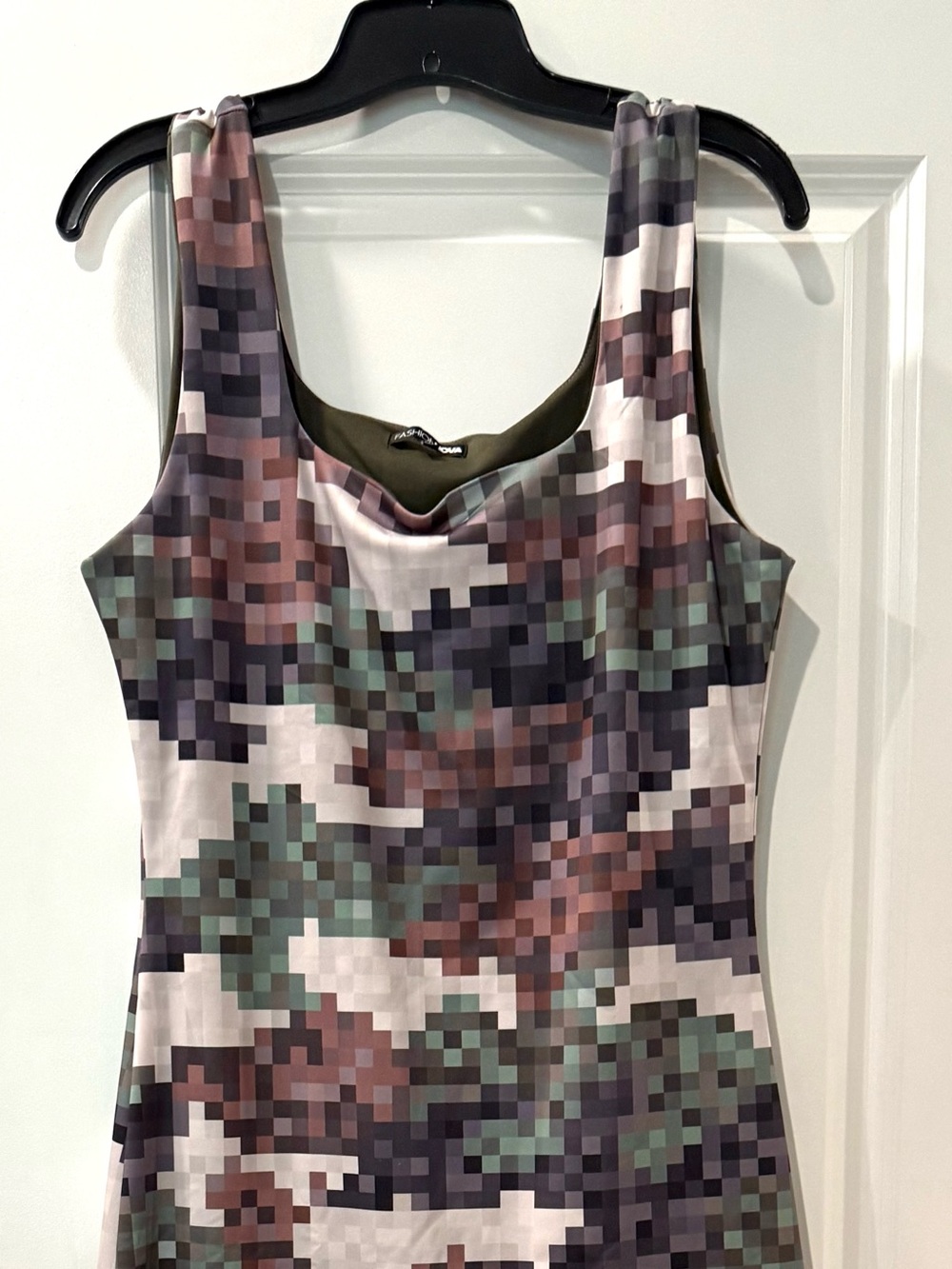 Stretch Scoop Neck Tank Top - Pixel Camo Green/Brown